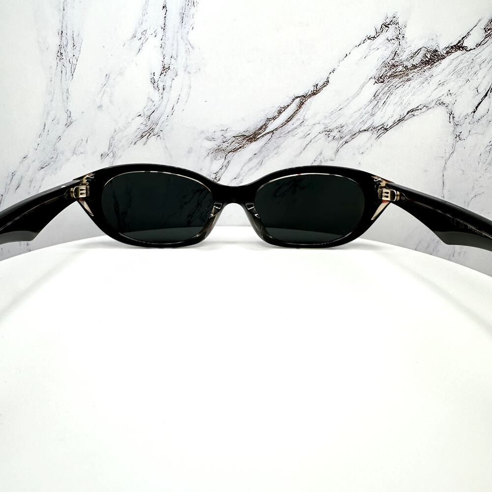 New Burberry Sunglasses Black Vintage Check Oval Gold Logo Womens New BURBERRY - Picture 13 of 16
